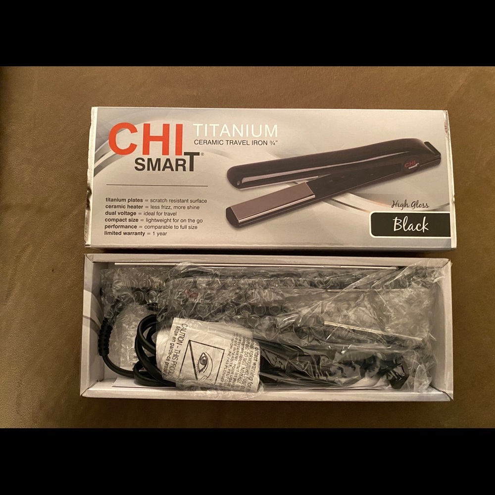 Chi Smart Titanium 3/4” Ceramic Travel Iron